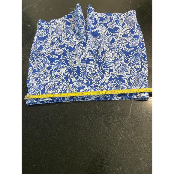 Rafaella Blue and White Floral print pull on shorts 12 NWOT - Picture 9 of 11